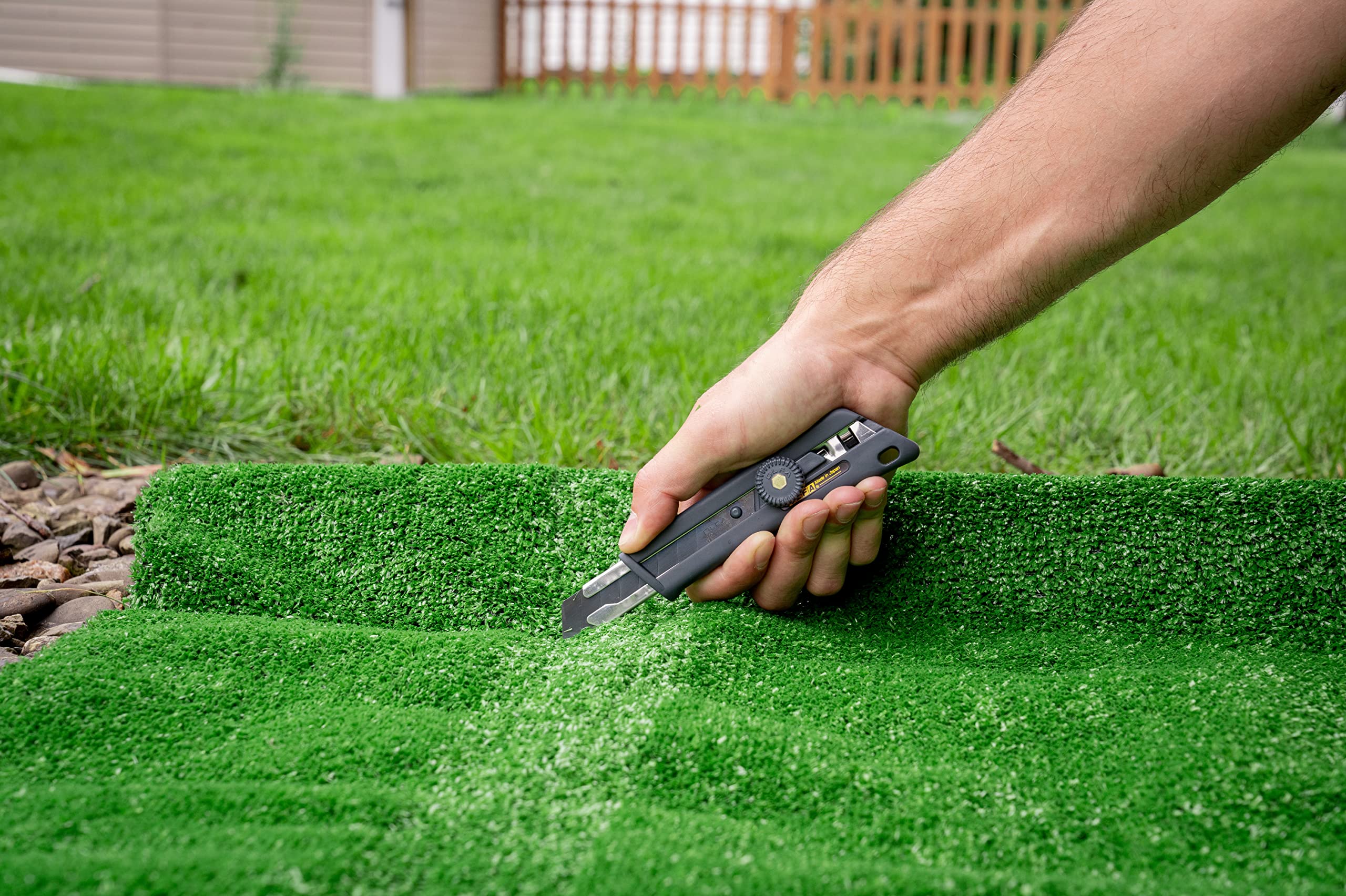 OLFA NH-1 25mm 7-Pt Rubber Grip Ratchet-Lock Extra Heavy-Duty Snap-Off Utility Knife